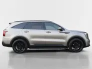 Kia Sorento 1.6 T-GDi Plug-in Hybrid 4WD ExecutiveLine 7p | Black Pack | Stoel verwarming en ventilatie | Panorama schuifdak | Sidebars | Lichtmetalen velgen 21inch | Lederen bekleding | Elektrisch bedienbare voorstoelen |
