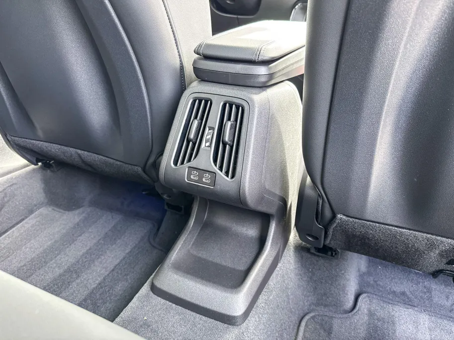 BMW X1 xDrive23i