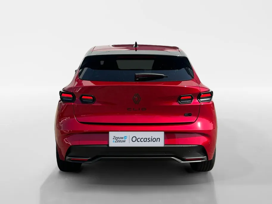 Renault Clio 1.8 Hybrid 160 esprit Alpine | Harman & Kardon | 360 Camera | Stoel- & Stuurverwarming | Apple Carplay & Android Auto | Direct Beschikbaar | Rijdende Demo |