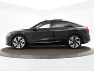 Audi Q8 Sportback e-tron 55 quattro S Edition 408pk / 115 kWh · SOH 93,6% · Panoramadak · 360 Camera · Luchtvering · Keyless · 360 Camera · Keyless · Matrix LED · 22'Velgen ·