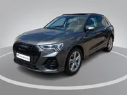 Audi Q3 35TFSI 110KW/150PK S-Line · Camera · Trekhaak · Panoramadak · Stoelverwarming · Apple/Android Car Play ·