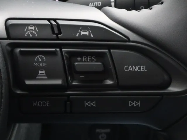 Toyota Aygo X Hybrid 115 pulse Bi-Tone | Easy Pack