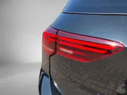 Volkswagen Golf 1.5eTSI/150PK DSG R-Line · Camera · Apple/Android Car Play · Stuur- & Stoelverwarming · Garantie t/m 14-03-2027