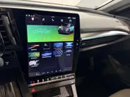 Renault Megane E-Tech 220PK EV60 Optimum Charge Techno Automaat | Pack Winter | Adaptive Cruise Control | 360 Camera | Apple CarPlay/Android Auto | Parkeersensoren | Full LED | Digital Cockpit | Lichtmetalen Velgen |