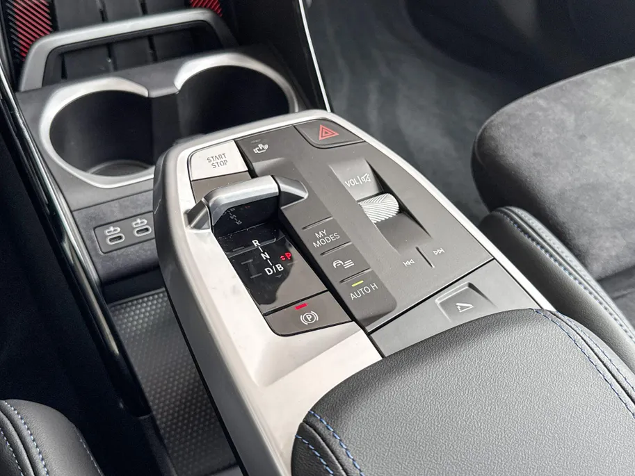 BMW iX1 eDrive20 67 kWh M Sport Edition