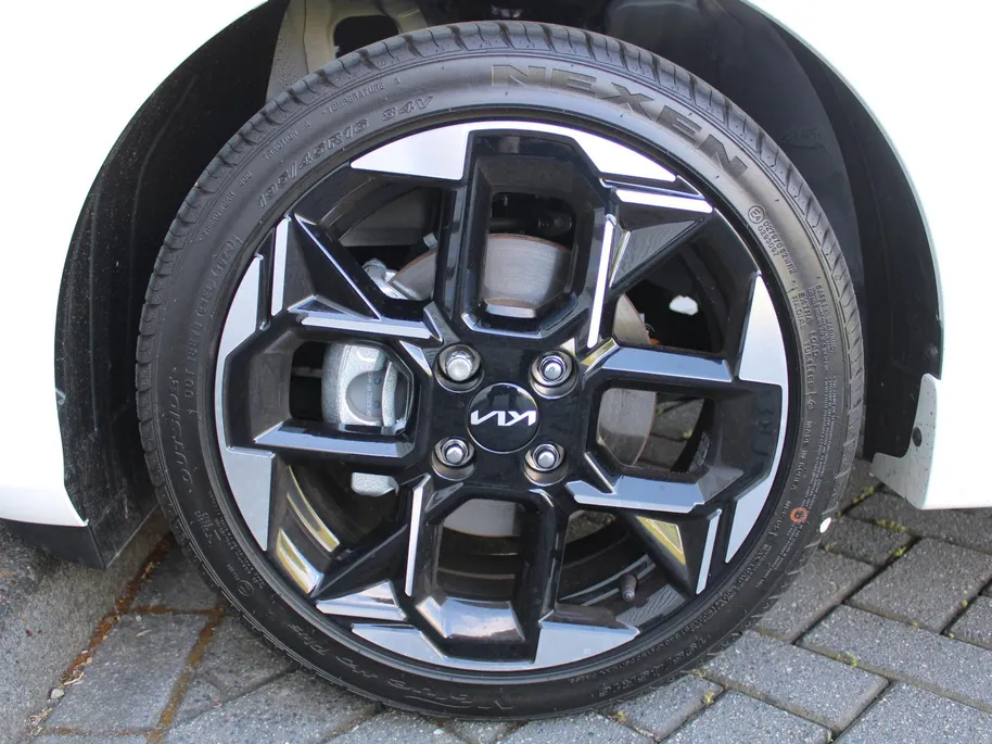 Kia Picanto 1.0 DPI GT-Line | Stuur-/stoelverwarming | Schuif-/kanteldak | Clima | Navi | 16" LM | Cruise | Camera |