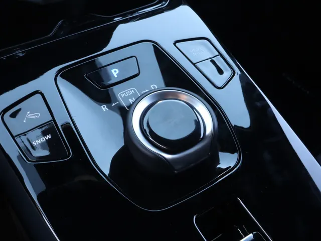 Suzuki e Vitara Select 61 kWh | Stoel/Stuur Verwarming | Apple/Android Auto |