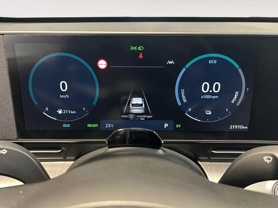 Hyundai Kona 1.6 GDI HEV Premium | Trekhaak Afn 13polig| Apple Carplay / Android Auto | Navigatiesysteem | Elektrisch Verstelbare Voorstoelen | Bestuurdersstoel + Geheugen | Parkeersensoren Voor + Achter | Camera Voor + Achter | Stoelverwarming + Stoelkoeling | Stuurv