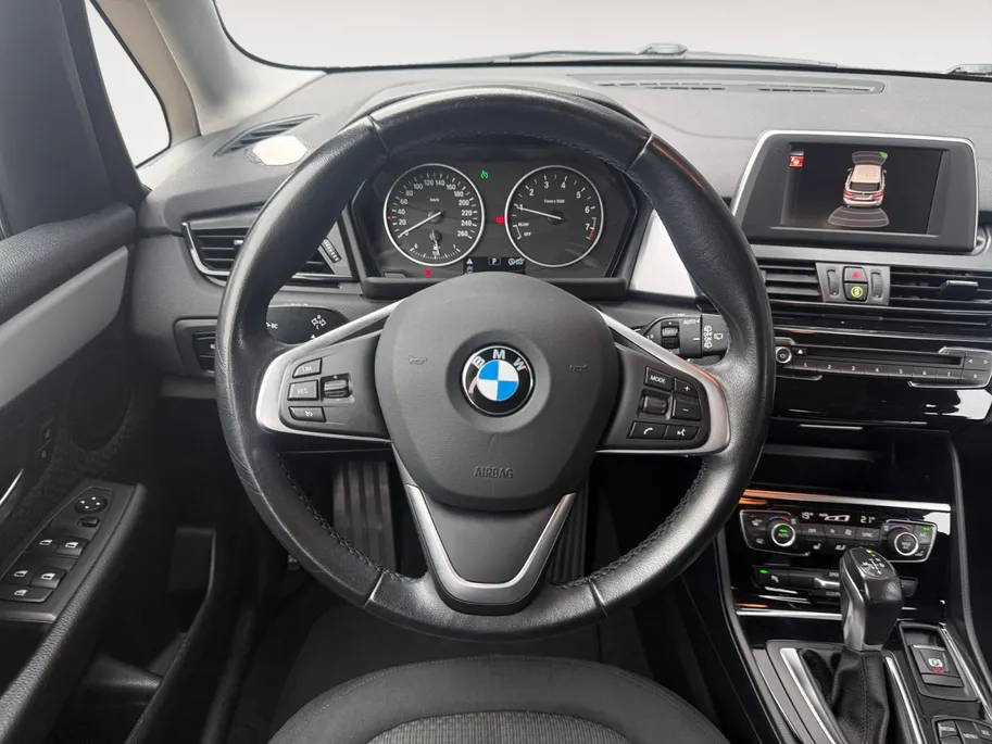 BMW 2 Serie Active Tourer 218i Executive | Cruise Control | Parkeersensoren | Stoelverwarming voor | Climate Control | Bluetooth | 12 maanden garantie!