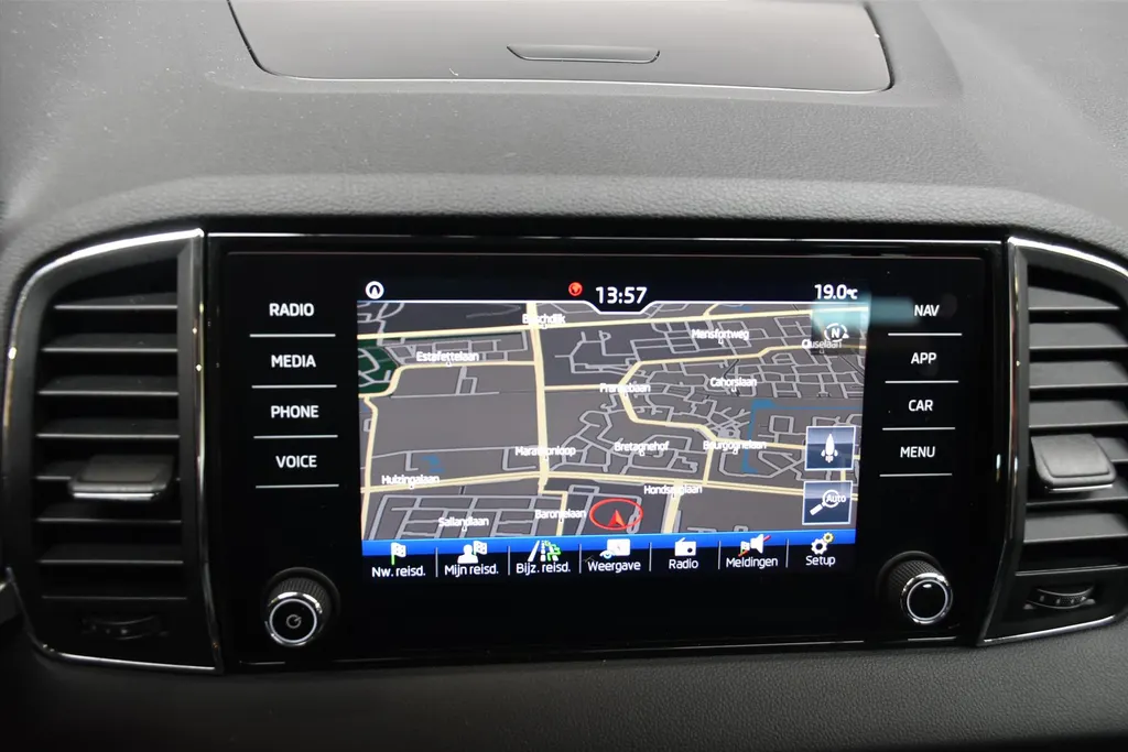 Škoda Karoq 1.5 TSI ACT Greentech 150pk Business