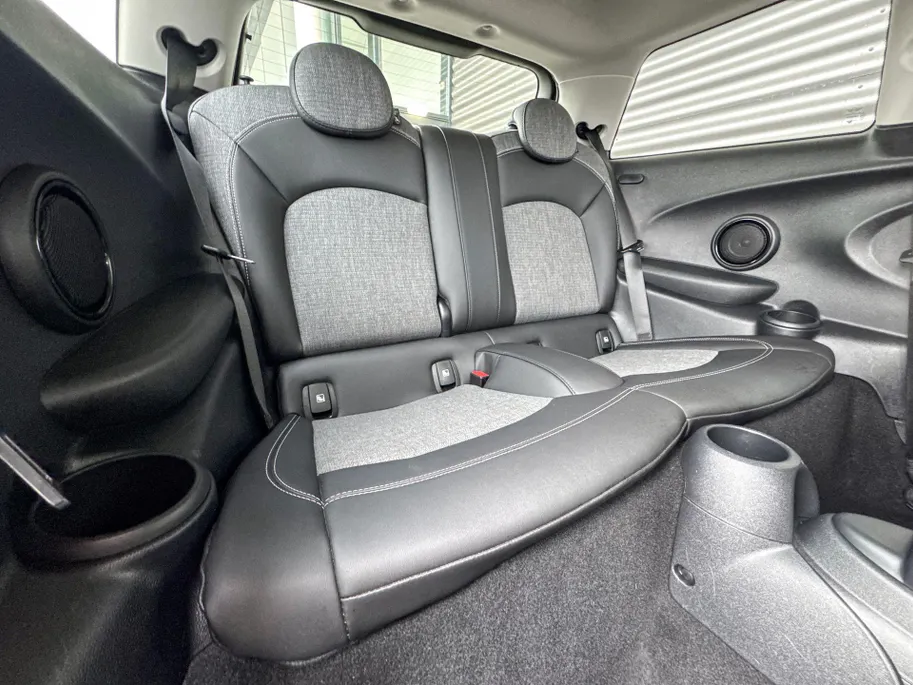 MINI Cooper 3-deurs Electric Business Edition 33 kWh