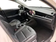Kia Niro 1.6 GDi PHEV ExecutiveLine PLUG-IN ! | TREKHAAK | LEDEREN BEKLEDING | STOEL & STUURVERWARMING | MEEST LUXE UITVOERING!