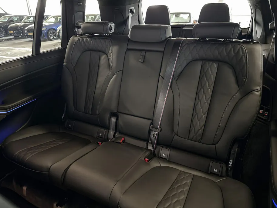 BMW X7 xDrive40i