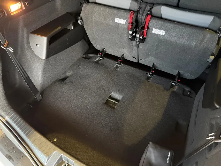 Dacia Jogger 1.6 Hybrid 140 Extreme 7p. *Aut*Navi(Carplay)+Camera*Climate*Parkeersensoren*Limited Edition!
