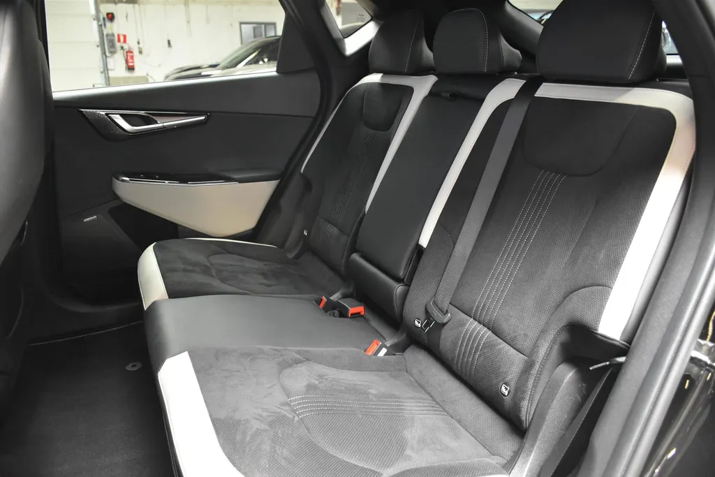Kia EV6 77,4kWh 325pk AWD GT-Line