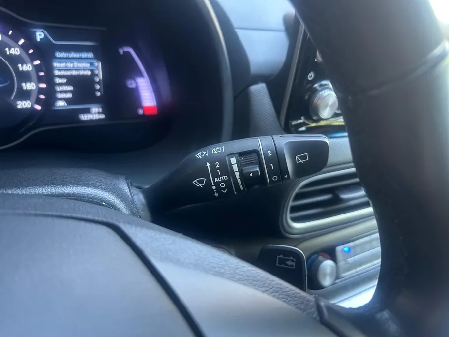 Hyundai Kona EV Fashion 64 kWh | HUD | 90% SOH | ACC Cruise | Carplay | Camera |