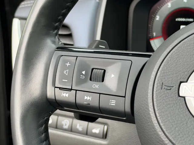 Nissan QASHQAI 1.3 Mild-Hybrid 158pk Xtronic Tekna Plus | Trekhaak |  Leder | Panoramadak | 360-Camera | App Connect | Head-Up | Keyless