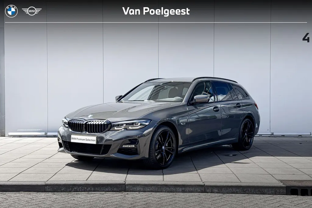 BMW 3 Serie Touring 320e xDrive M-Sport