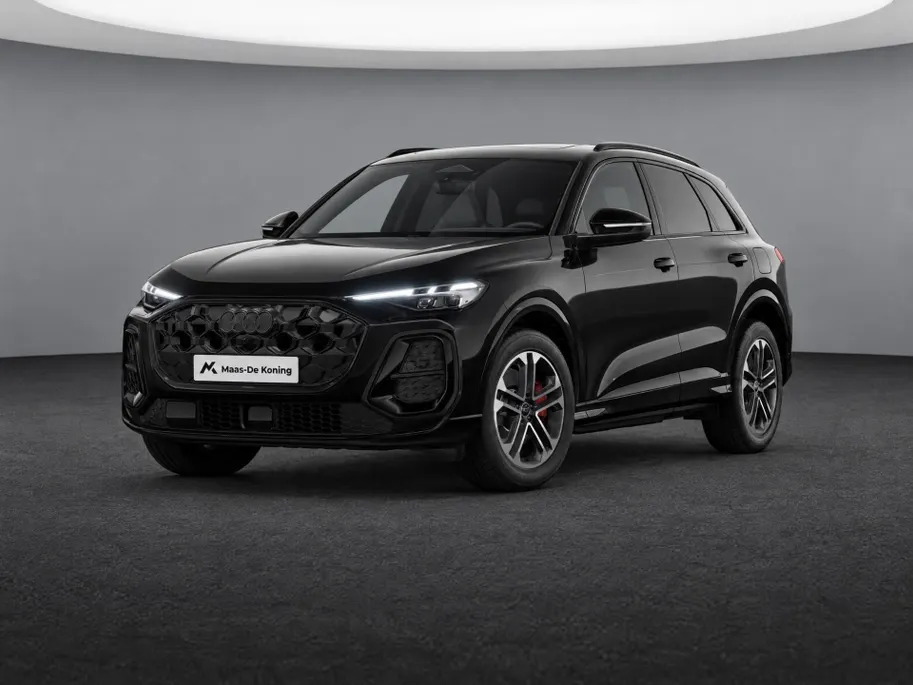 Audi Q5 e-hybrid quattro S edition Competition 367 PK · Tech pro · Glazen panoramadak · B&O premium 3D