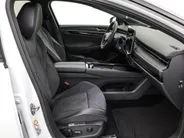 Volkswagen ID.7 Pro Limited Edition 77 kWh accu 286 PK · Draadloze telefoonlader · 360 camera · verwarmde voorstoelen · Voorraad OUTLET · Prijs is inclusief inruilpremie ·