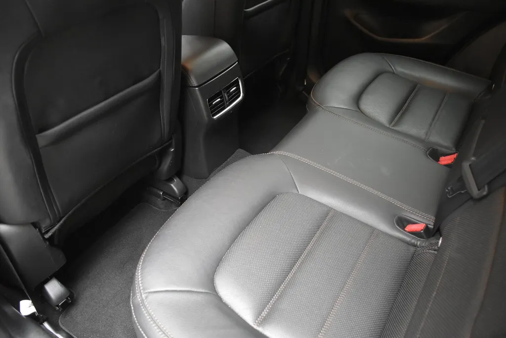 Mazda CX-5 2.0 SKYACTIV-G 160pk 4WD Aut GT-M Trekhaak BOSE Stoel/Stuurverwarming