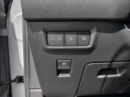 Škoda Kodiaq Sportline Business 1.5 TSI PHEV 150 kW / 204 PK | Steel Grey | 19'' tirsuli aero velgen | Trekhaak wegklapbaar | 2000,- inruilvoordeel!