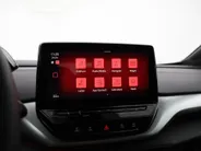 Volkswagen ID.4 Pro 77 kWh 204pk SOH 95,5% · Apple/Android Car Play · Navigatie · P-Sensoren · Verkeersbord Herkenning · 19'' Inch ·
