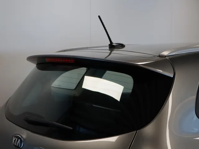 Kia Carens 2.0 GDi BusinessLine Automaat Trekhaak