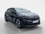 Renault Megane E-Tech comfort range Evolution 60 kWh DEMO| NAVI AIRCO CRUISE CONTROLE APPLE CARPLAY ANDROID AUTO ADAPTIEVE CRUISE CONTROLE 20INCH VELGEN ZEER MOOIE AUTO