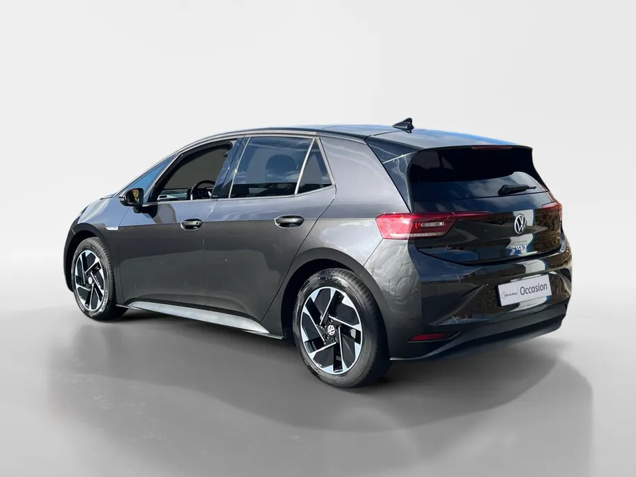 Volkswagen ID.3 First Plus 58 kWh SOH 90,8 | Panoramadak | WLTP 424 km | Adapt. Cruise | Navigatie | CarPlay | Stoel-/stuurverwarming | Etc.