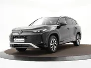 Volkswagen Tayron Life Edition 1.5 eHybrid 204 PK 6 versn. DSG · Rondomzichtcamera · Design Pakket Dark · Trekhaak inklapbaar, met elektrische ontgrendeling, incl. aanhangermanoeuvreerhulp Trailer Assist · · Voorraad OUTLET · Prijs is inclusief inruilpremie · MEGA SALE