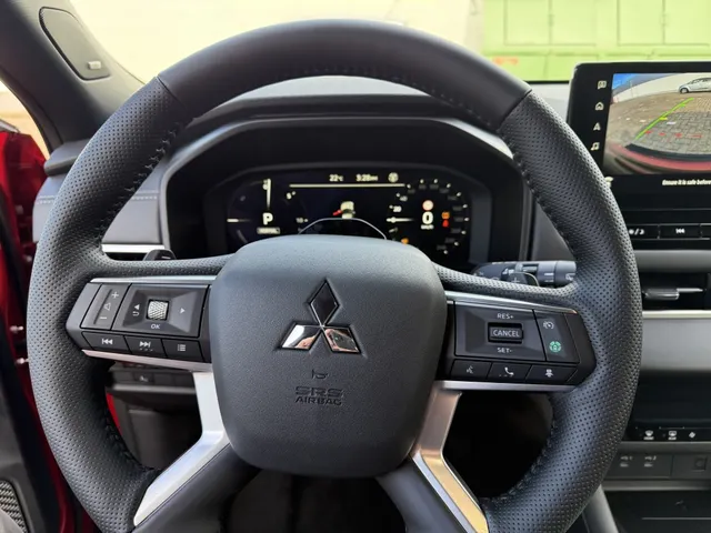 Mitsubishi Outlander 2.4 PHEV Intense+