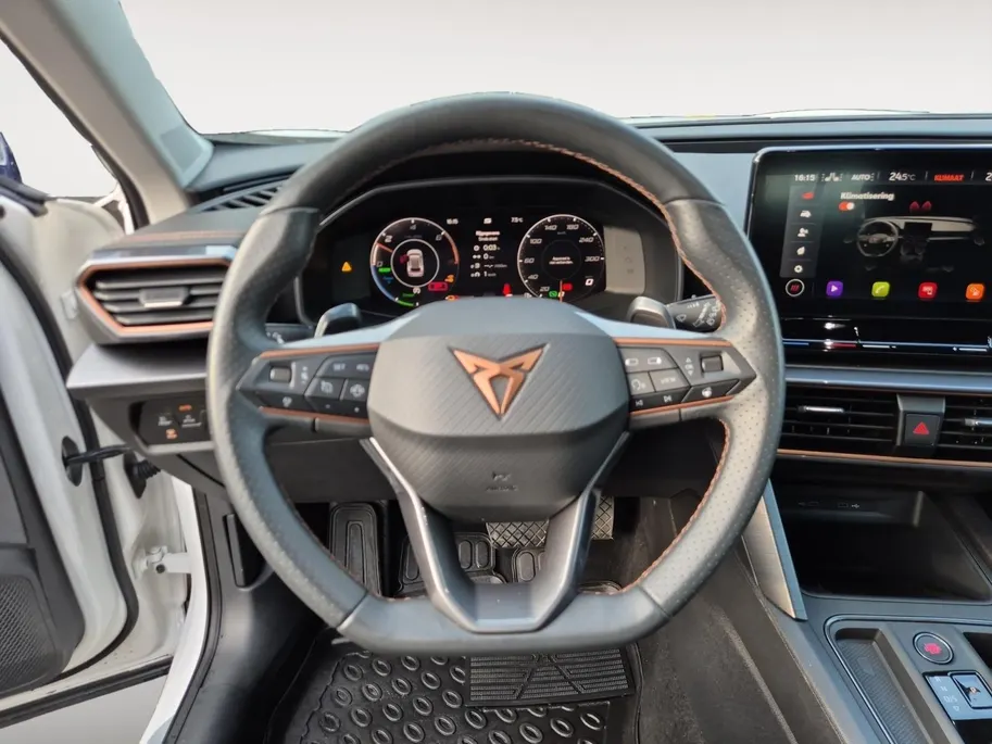 CUPRA Formentor 1.4 e-Hybrid Business | Cruise Control | Climate Control | Stoelverwarming | Stuurverwarming | Parkeersensor | Trekhaak |