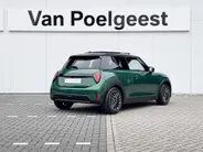 MINI Cooper 3-deurs 1.5 Cooper C Favoured M