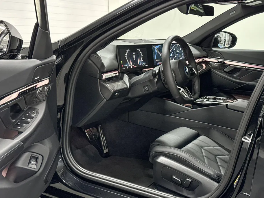 BMW i5 Sedan eDrive40