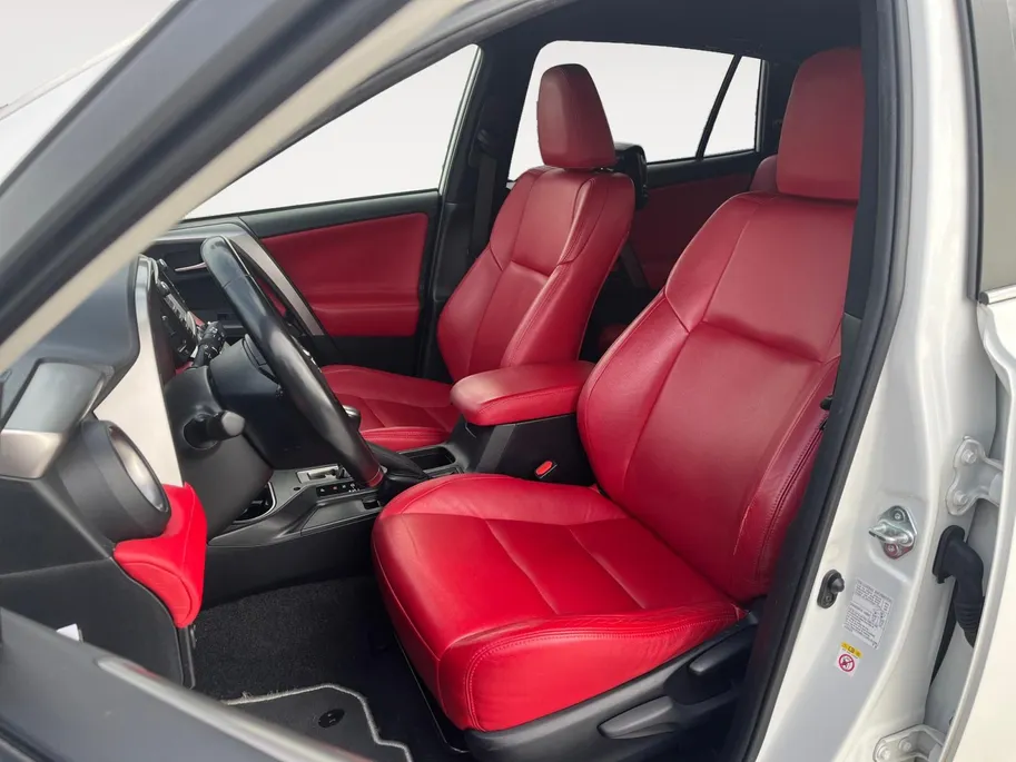 Toyota RAV4 2.5 Hybrid Automaat Dynamic Camera | Leer | Elektr. kofferklep | Clima | etc.