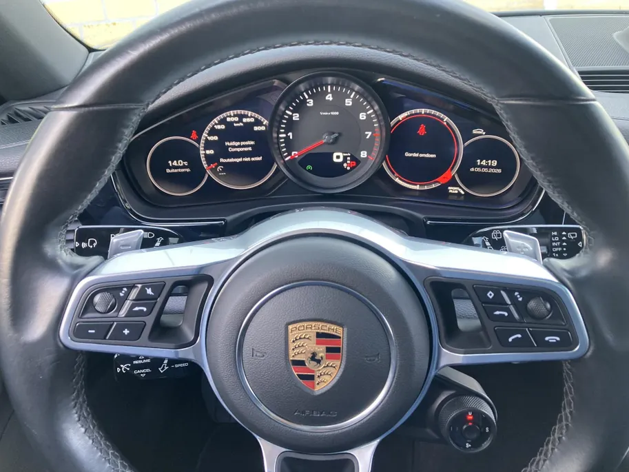 Porsche Panamera Sport Turismo 4 - 3.0 331 pk Sport Chrono - Panoramadak - Stoelverwarming  - Luchtvering - 21 inch lichtmetalen velgen