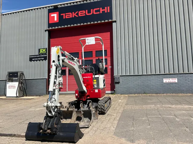 Takeuchi TB210R