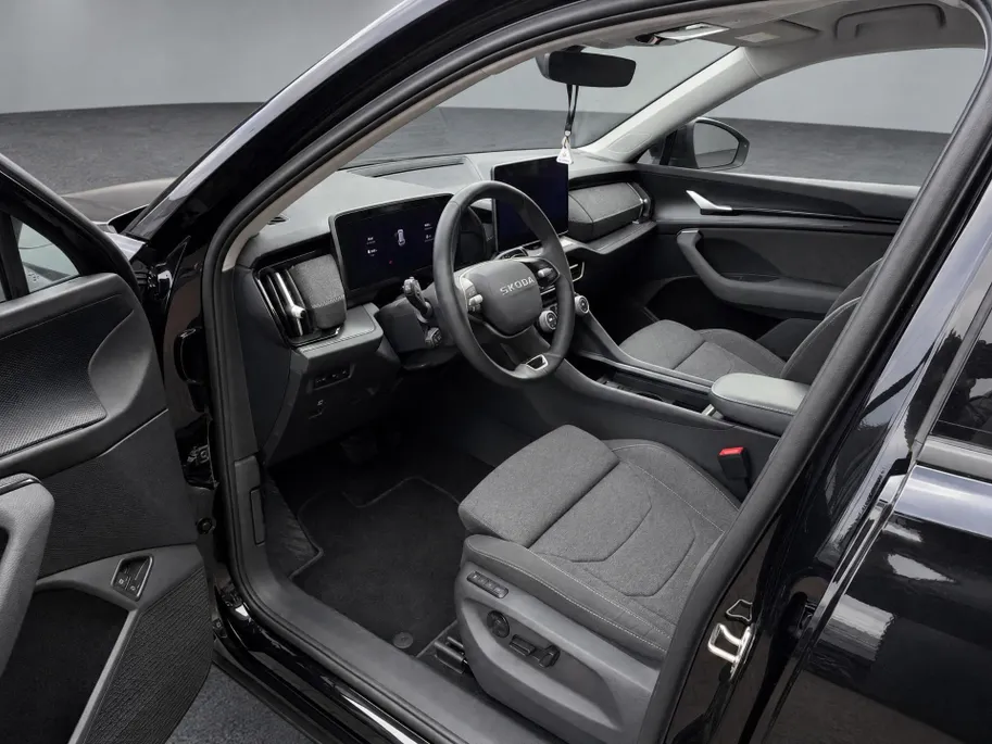 Škoda Kodiaq 1.5 TSI 204pk DSG PHEV Business Edition · Camera · Wegklapbare Trekhaak · Elek. Achterklep · Elek. Voorstoel · P-Sensoren · 19'' Inch · Garantie t/m 29-06-2029 of 100.000km