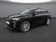 Audi Q4 e-tron 45 quattro 286pk S Edition 82 kWh · Trekhaak · 21'' Velgen · Apple/Android Car Play · Camera · Stoelverwarming ·