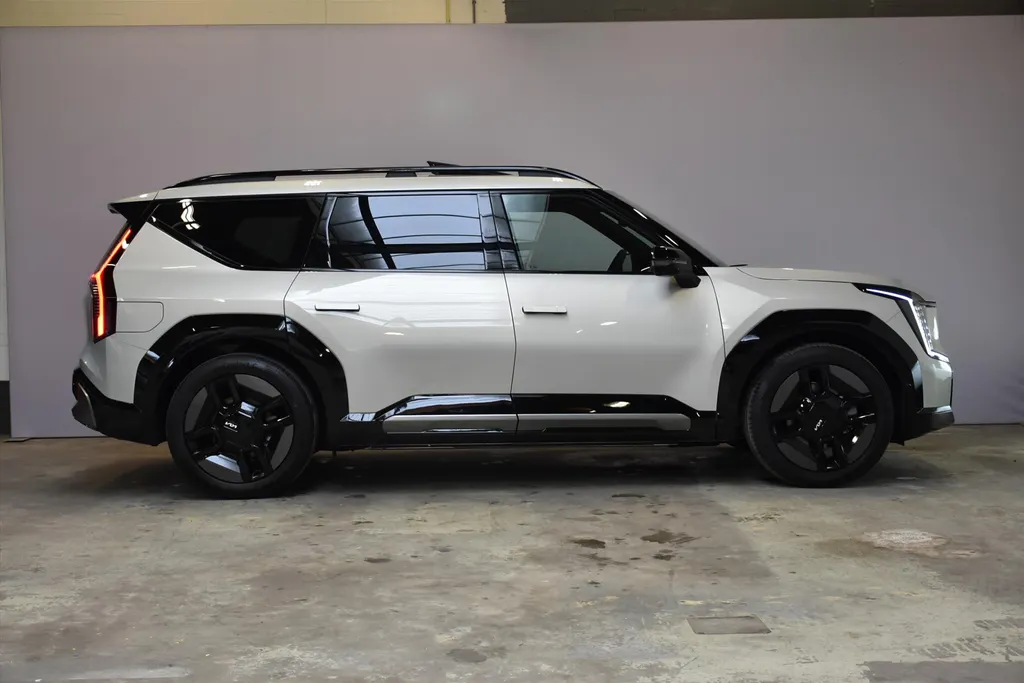 Kia EV9 99,8kWh 384pk AWD Dual Motor GT-Line NIEUW - SNEL LEVERBAAR