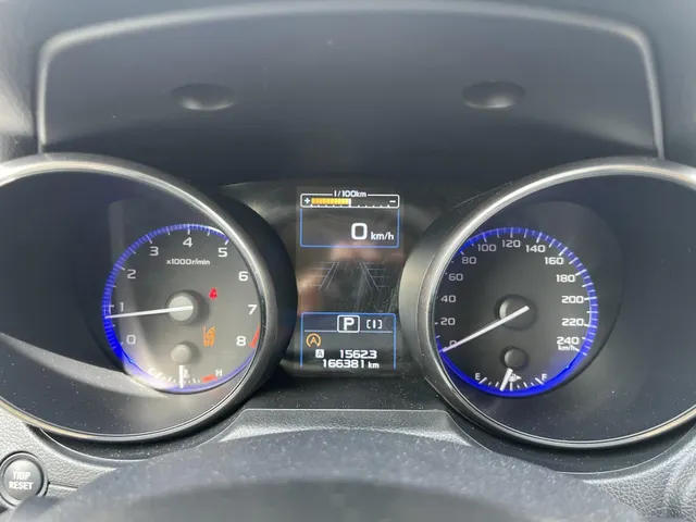 Subaru Outback 2.5i Premium Automaat | All Season Banden | Trekhaak | Elek. Schuif/Kantel Dak | Crème Witte Lederen Bekleding