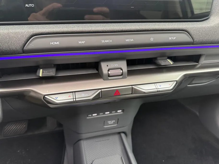 Kia EV2 Plus Advanced 61 kWh Demonstratie auto | Leverbaar vanaf maart 2027 | Schuifdak | Stoel + Stuurverwarming |
