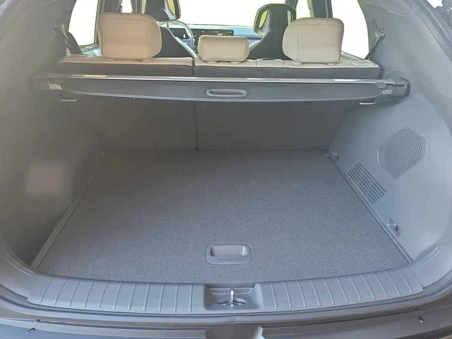 Kia EV3 GT-PlusLine 81.4 kWh | Schuif- kanteldak | Harman Kardon audio systeem | Dodehoek camera | Beschikbaar per 30-09-2026 |