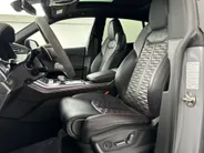 Audi RSQ8 4.0 TFSI RS Q8 Quattro | Panoramadak | Luchtvering | 23'' L.M. Velgen