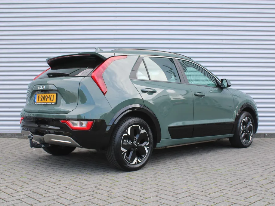 Kia Niro EV DynamicLine 64.8 kWh | Trekhaak | Camera | Clima | Cruise adapt. | Navi | 17' LM | Keyless | Apple Carplay/Android Auto |