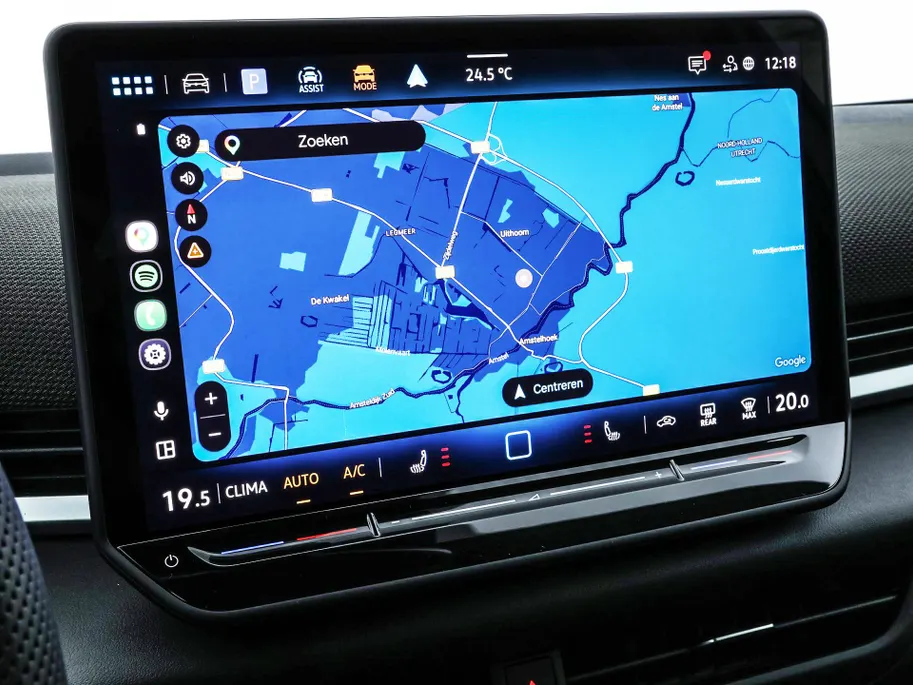 Volkswagen T-Roc R-Line First Edition 1.5 eTSI 150 PK 7 versn. DSG · Electrische achterklep · Achteruitrijcamera · Draadloze telefoonlader · Voorraad OUTLET · Prijs is inclusief inruilpremie ·