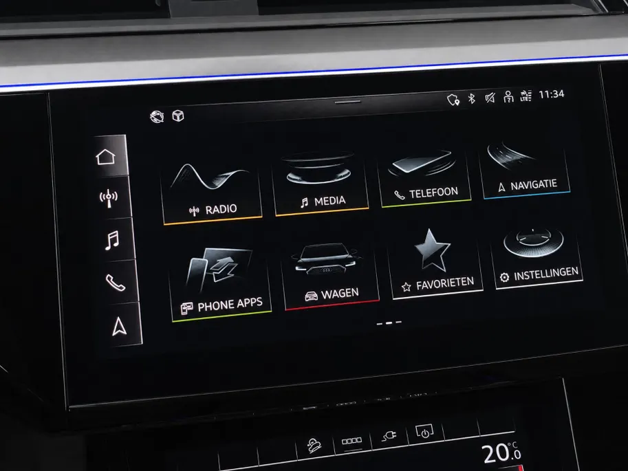 Audi e-tron 55 408pk Quattro S edition 95 kWh · SOH 93,8% · Panoramadak · 360 Camera · Elek. Bestuurdersstoel · Apple/Android Car Play · 22'' Inch ·