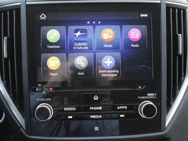 Subaru Forester 2.0i e-BOXER Luxury | Carplay Navigatie | Camera | Clima | Trekhaak