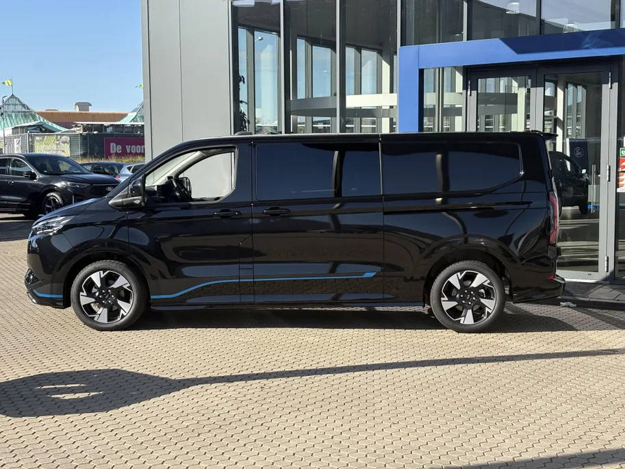 Ford Transit Custom 320 2.5 PHEV L2H1 Sport DC | TREKHAAK | DRIVER ASSISTANCE PACK | 19 INCH | 233 PK